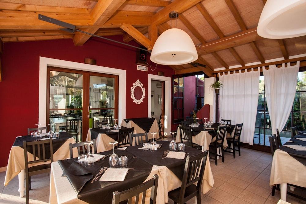 Hotel La Posta Di Torrenova Orbetello Ngoại thất bức ảnh