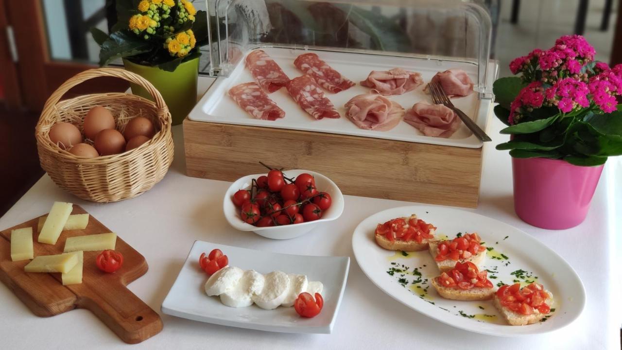 Hotel La Posta Di Torrenova Orbetello Ngoại thất bức ảnh